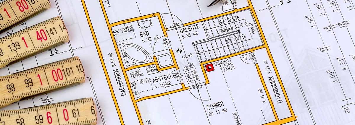 Grundriss eines Hauses mit Maßangaben Zollstock und Zirkel | Wohnflächenberechnung
