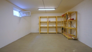 Im Keller finden Sie 3 große Räume,...