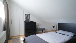 Der ausgebaute Spitzboden bietet viele Möglichkeiten zur Nutzung