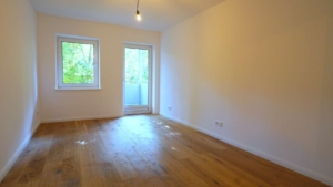 Zimmer mit Zugang...