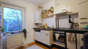 ...und Anschluss für Geschirrspüler