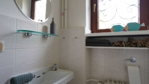 ...und ein Gäste-WC