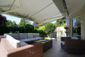 Auf der Süd-West-Terrasse können Sie herrlich den Feierabend genießen...